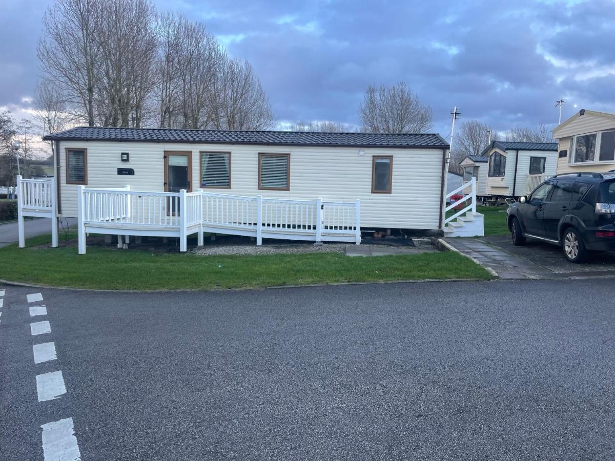 Luxury 6 Berth Caravan, Marton Mere Blackpool Extérieur photo
